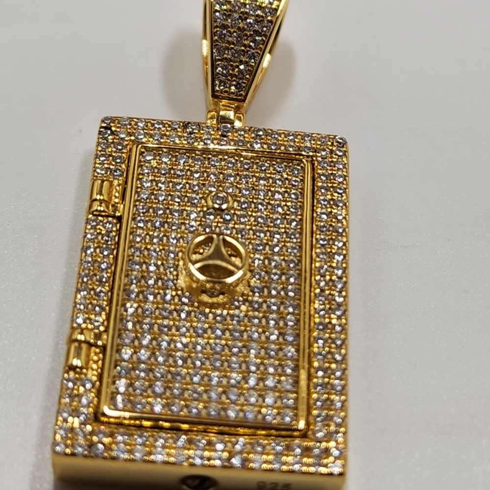 14k Yellow Gold Vermeil Custom made Vault Pendant Opening Vault Pendant Keepsake - Picture 4 of 6
